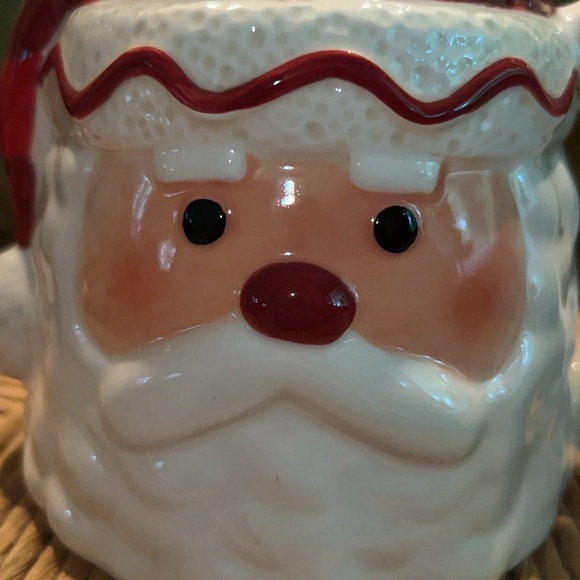 Set of 2 Vintage Hallmark Santa Mugs- VGC - Picture 4 of 12